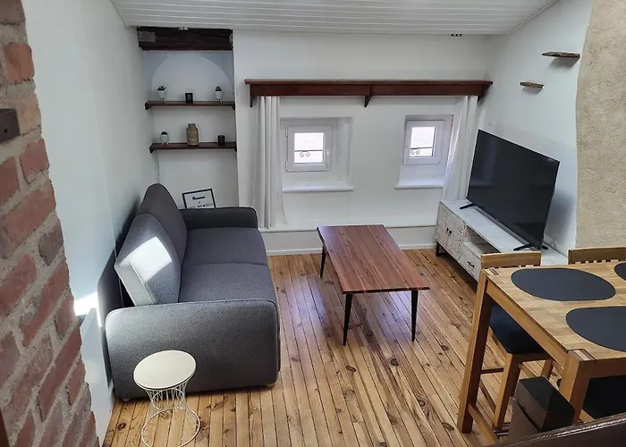 Appartement Au Pied De La Forteresse *